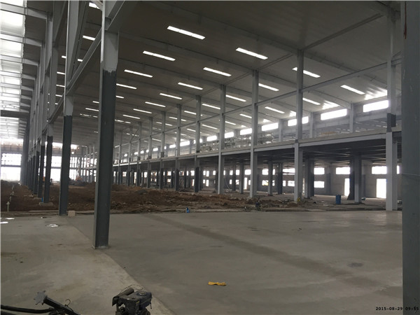 一汽大众佛山基地钢结构厂房.JPG 一汽大众佛山基地钢结构厂房.JPG